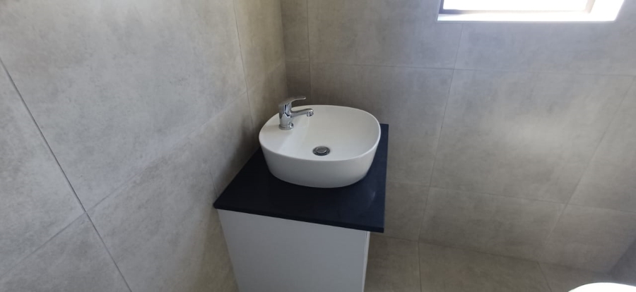 To Let 2 Bedroom Property for Rent in Saldanha Western Cape